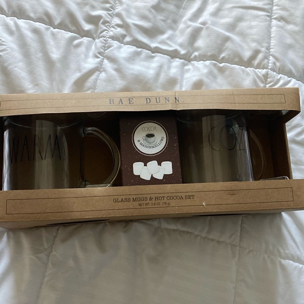 NEW- Rae Dunn- Mugs and cocoa set- gift box